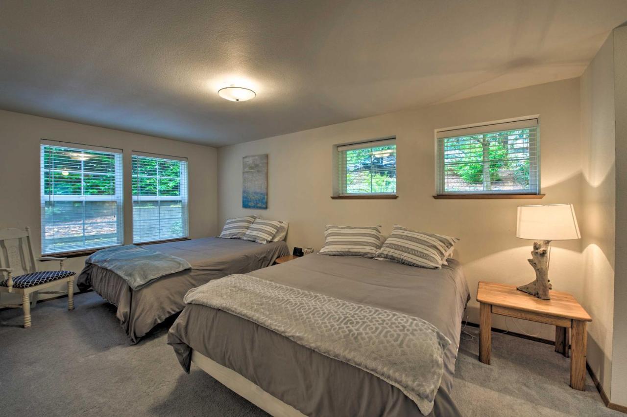 Warm Beach Hideaway With Private Beach! Stanwood Exterior foto